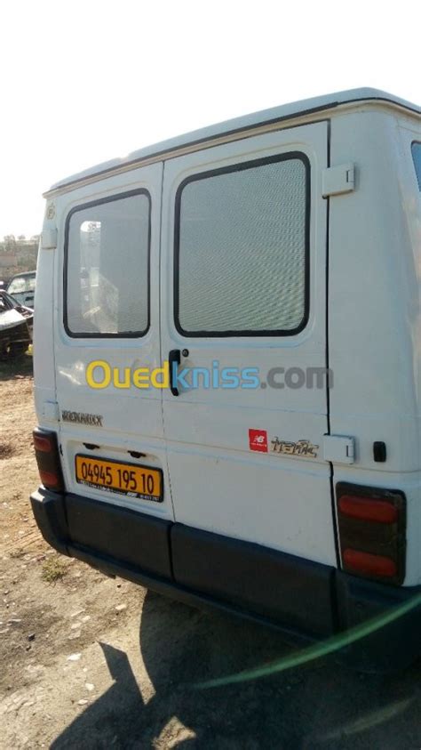 ouedkniss renault trafic r25
